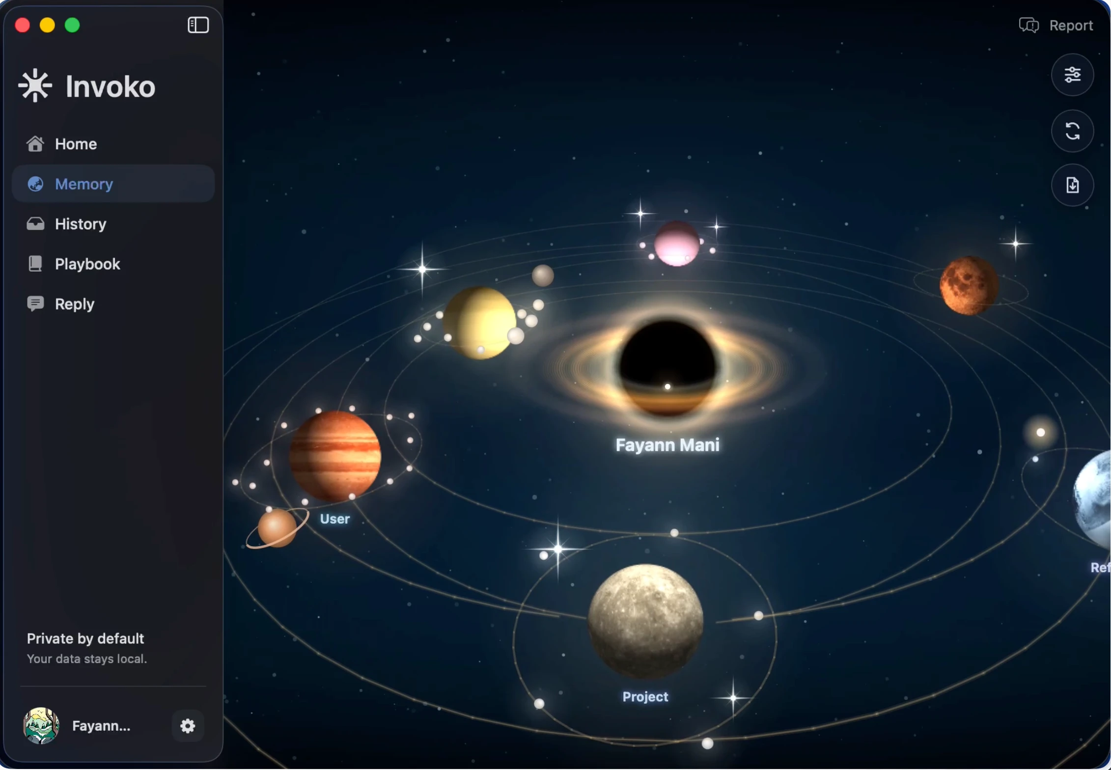 真机里的 Memory 星图页:中心黑洞吸积盘与环绕的记忆行星